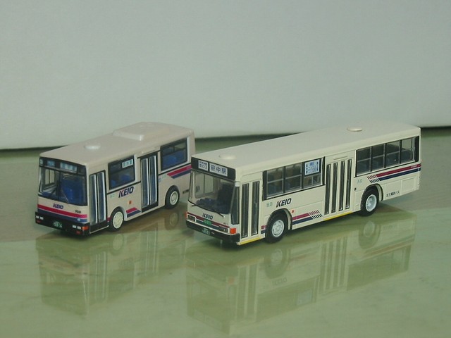 バスコレクション第11弾　フルコンプ（シークレット）13台+専用ケースに傷みあり バスコレクション第11弾 フルコンプ（シークレット）13台+専用