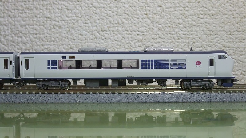 281系「はるか」Ver.2006が入線です。KATO 10-385 ｜ 製品情報｜製品