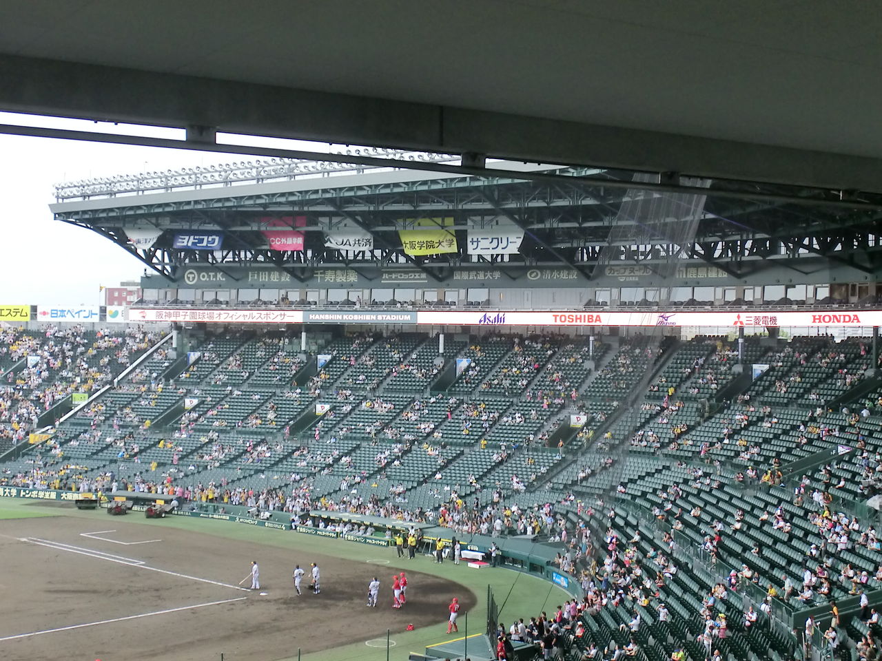 甲子園 座席 アイビーシート 屋根