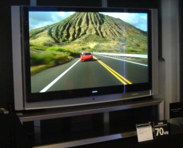 70V型リアプロジェクションテレビ「KDS70XBR100」は超迫力