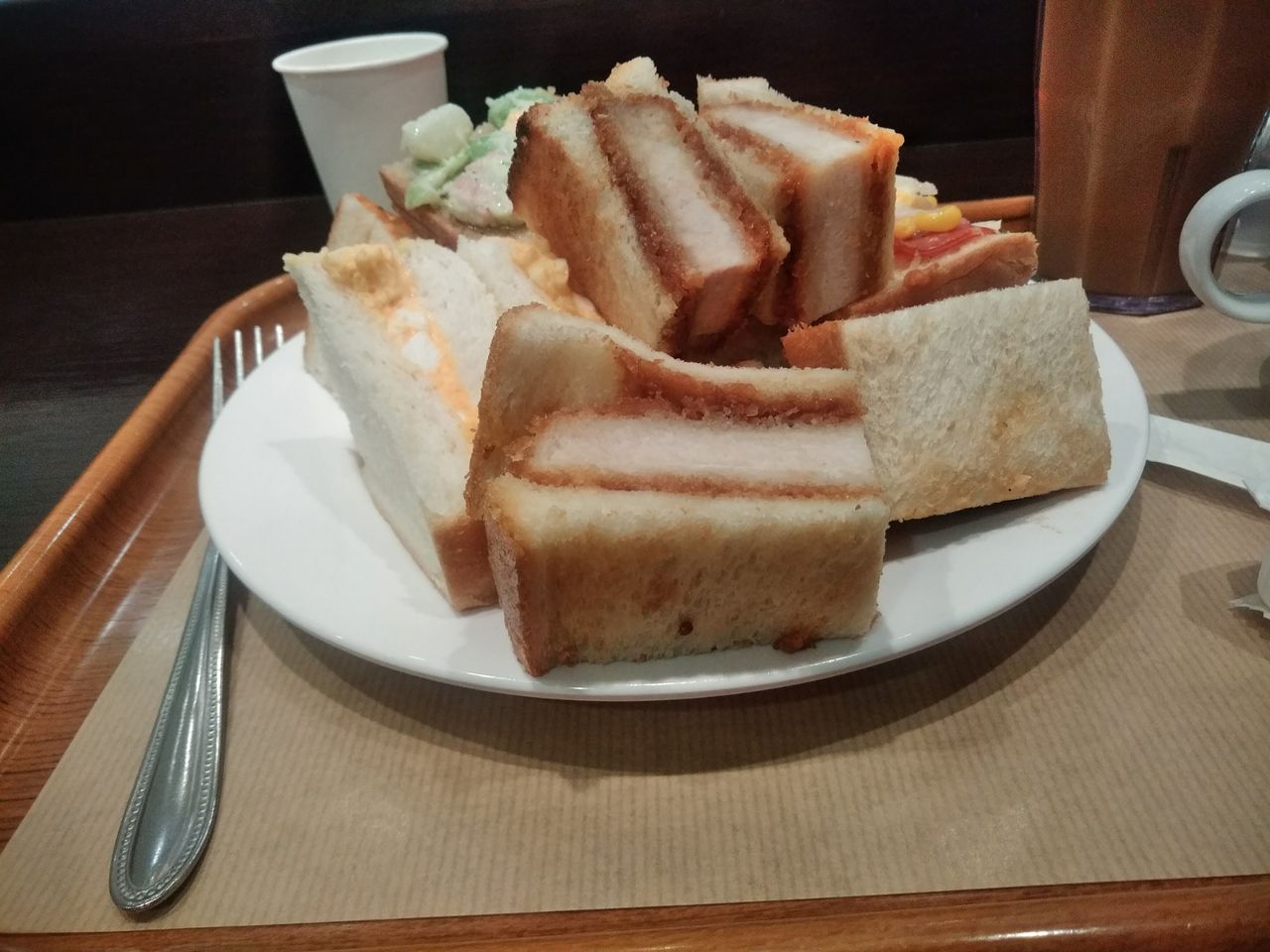 食べ放題 ランチ 2018年8月 食べ放題シリーズランチパンビュッフェ編 In東京駅 フレッシュベーカリー神戸屋サンドッグイン 八重洲店 ぼぶの飲み食い歩き日記など ぼぶ会の記録パート2 食べ放題 ランチ 2018年8月 食べ放題シリーズランチパンビュッフェ編 In東京駅 フレッシュベーカリー神戸屋サンドッグイン 八重洲店 ぼぶの飲み食い歩き日記など ぼぶ会の記録パート2