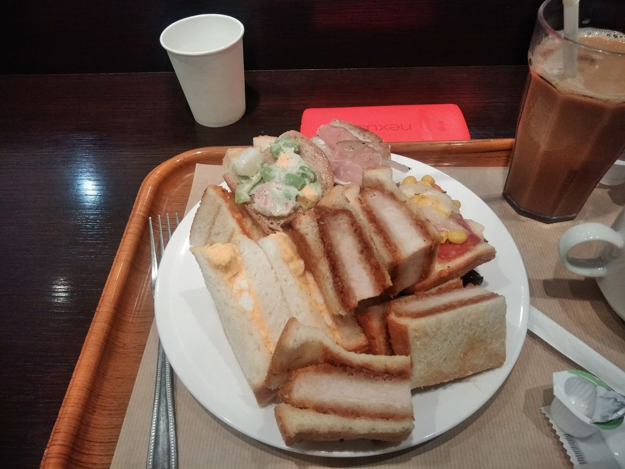 食べ放題 ランチ 2018年8月 食べ放題シリーズランチパンビュッフェ編 In東京駅 フレッシュベーカリー神戸屋サンドッグイン 八重洲店 ぼぶの飲み食い歩き日記など ぼぶ会の記録パート2 食べ放題 ランチ 2018年8月 食べ放題シリーズランチパンビュッフェ編 In東京駅 フレッシュベーカリー神戸屋サンドッグイン 八重洲店 ぼぶの飲み食い歩き日記など ぼぶ会の記録パート2