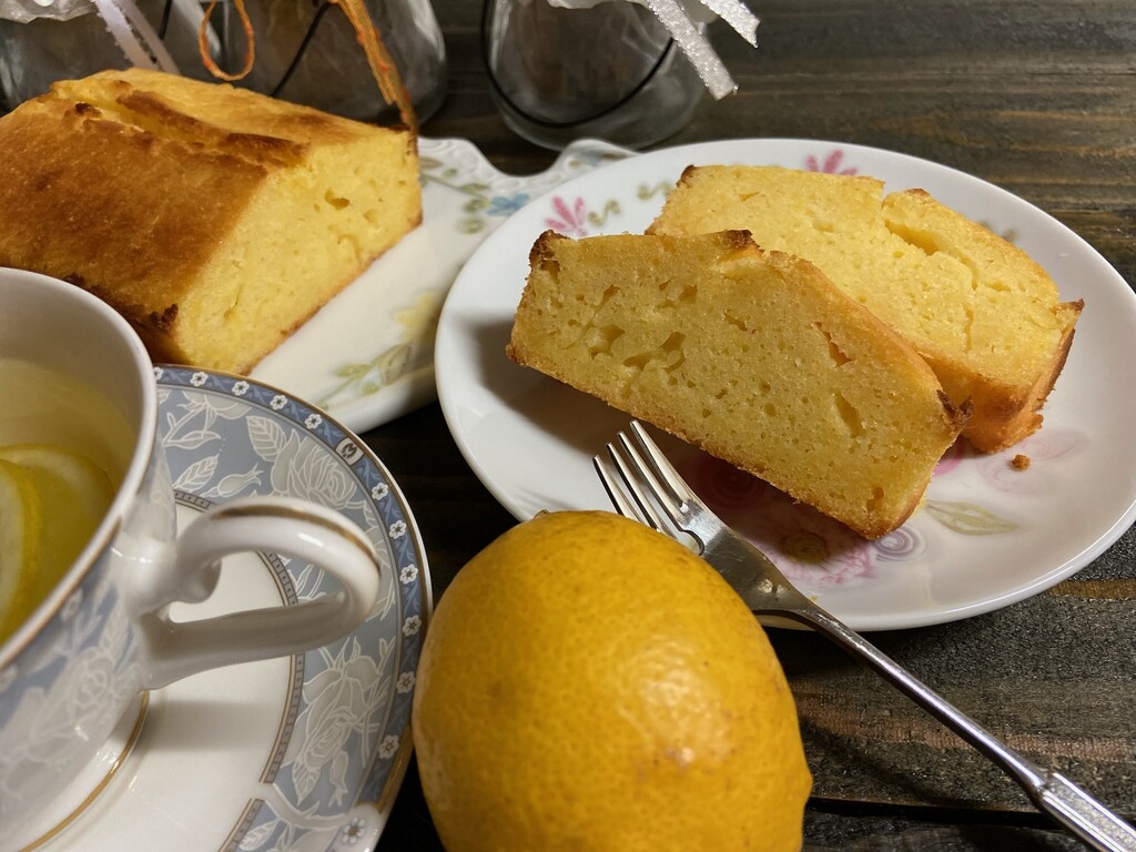 すっぱ美味いレモンケーキ クピの蒼い風