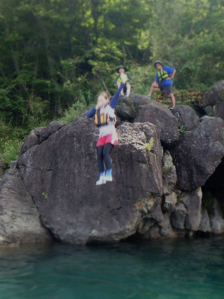 透明度抜群 本栖湖カヌーツアー 倉姉さんのスキー日記２