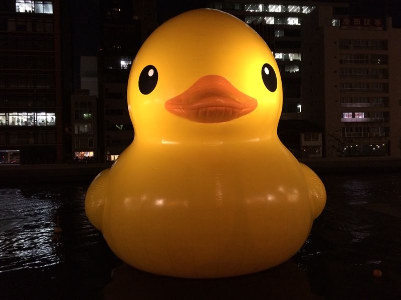 ラバーダック プロジェクト 世界中を旅する巨大アヒル 大阪グルメ くらくらな日々z 関西 神戸 京都 東京