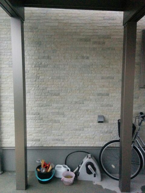 カーポートと家の隙間に棚を作る 蔵のミサワホームを建ててから ライブドア版