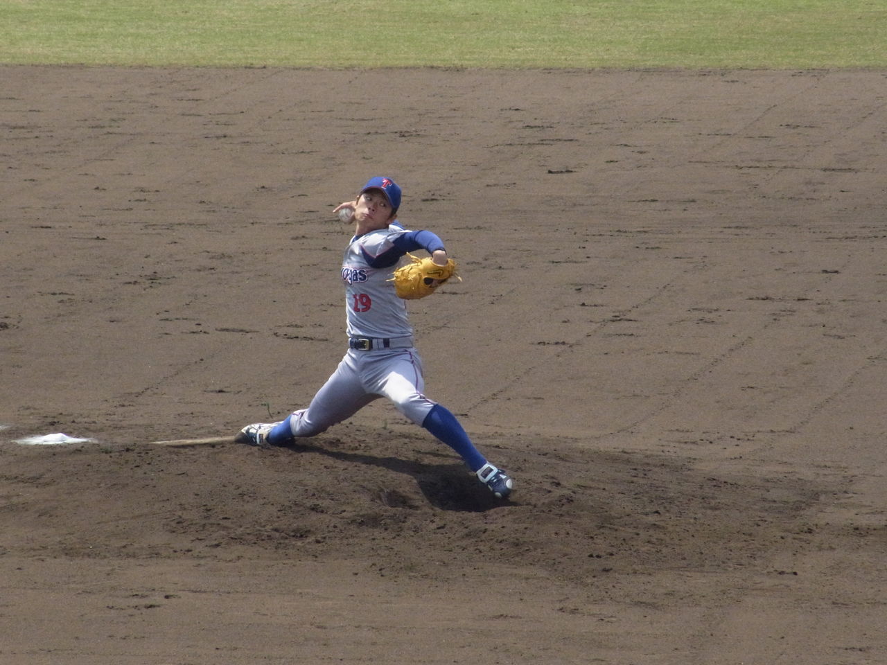 東京ガス 山岡投手 徳島ラーメンと猫と野球 東京ガス 山岡投手 徳島ラーメンと猫と野球
