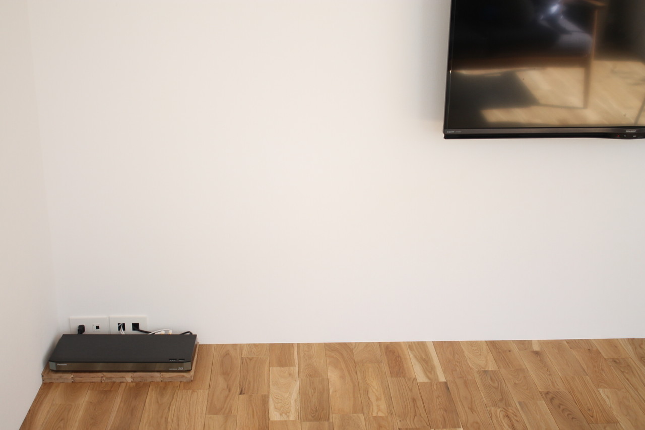 リノベーション 壁掛けテレビとレコーダーのこと 暮らすキロク Powered By ライブドアブログ