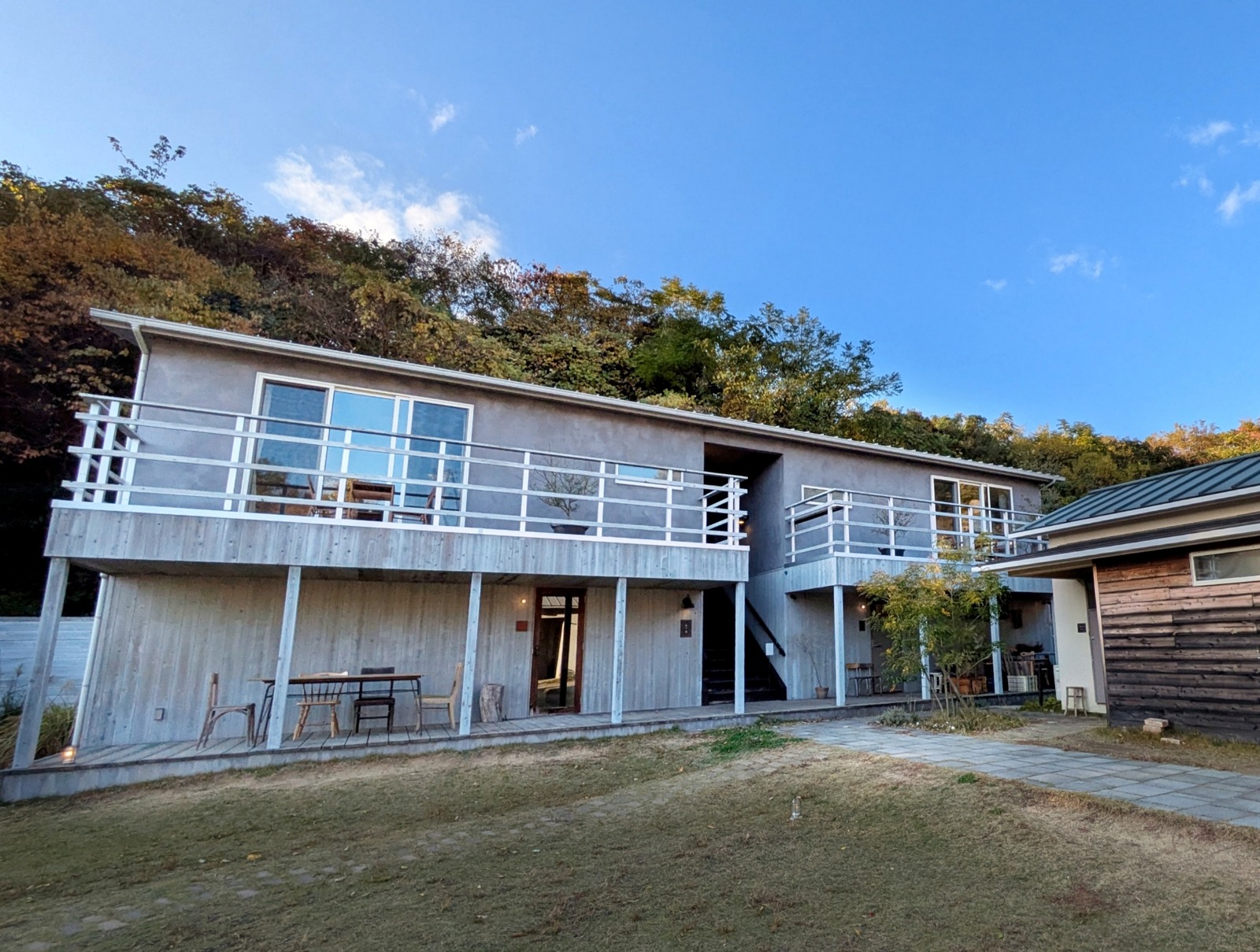 PXL_20251128_063110953