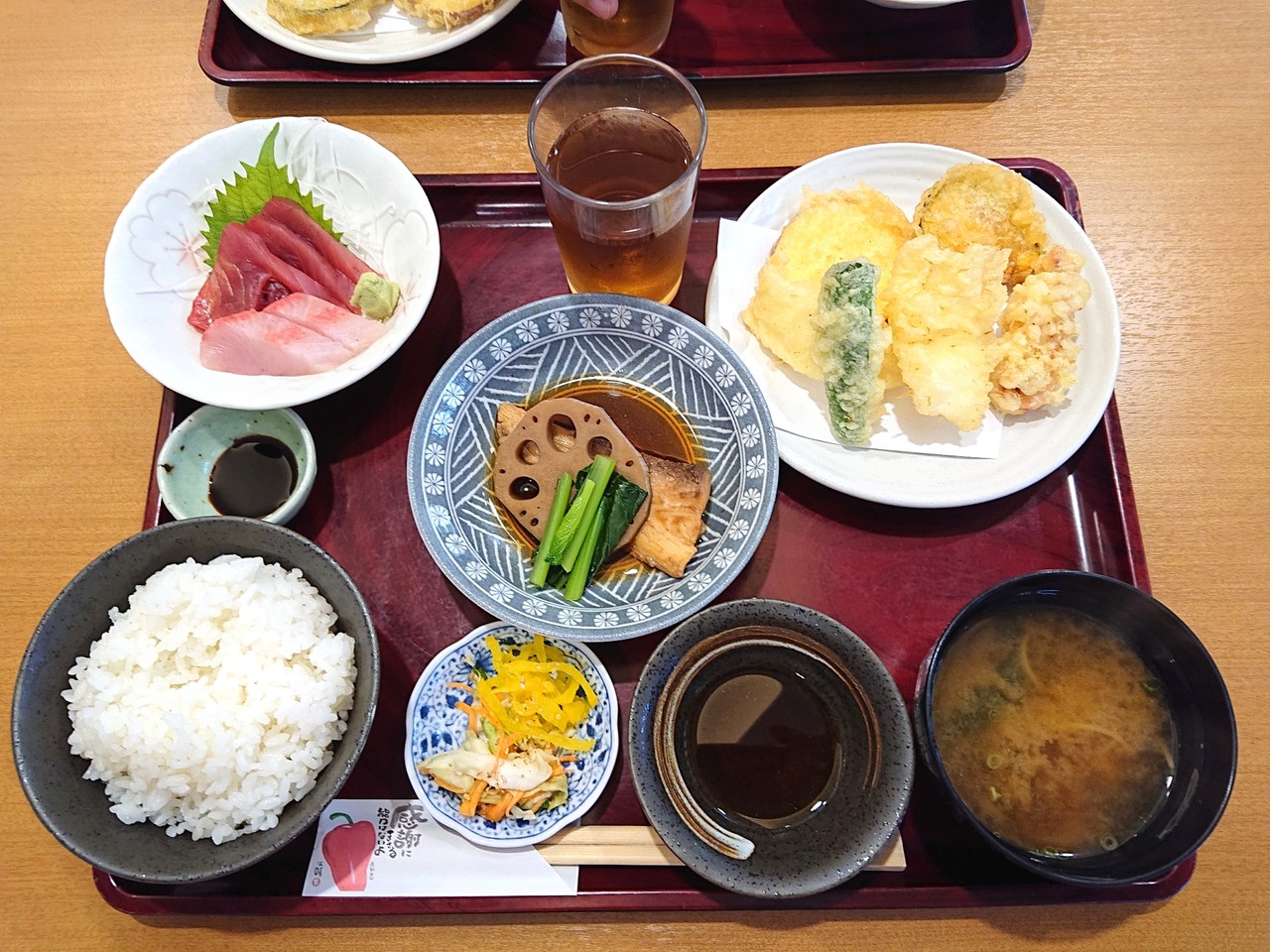 活魚料理 あきやま 高松市 マユリ ナの暇つぶし 香川と福岡 食べ歩き 活魚料理 あきやま 高松市 マユリ ナの暇つぶし 香川と福岡 食べ歩き