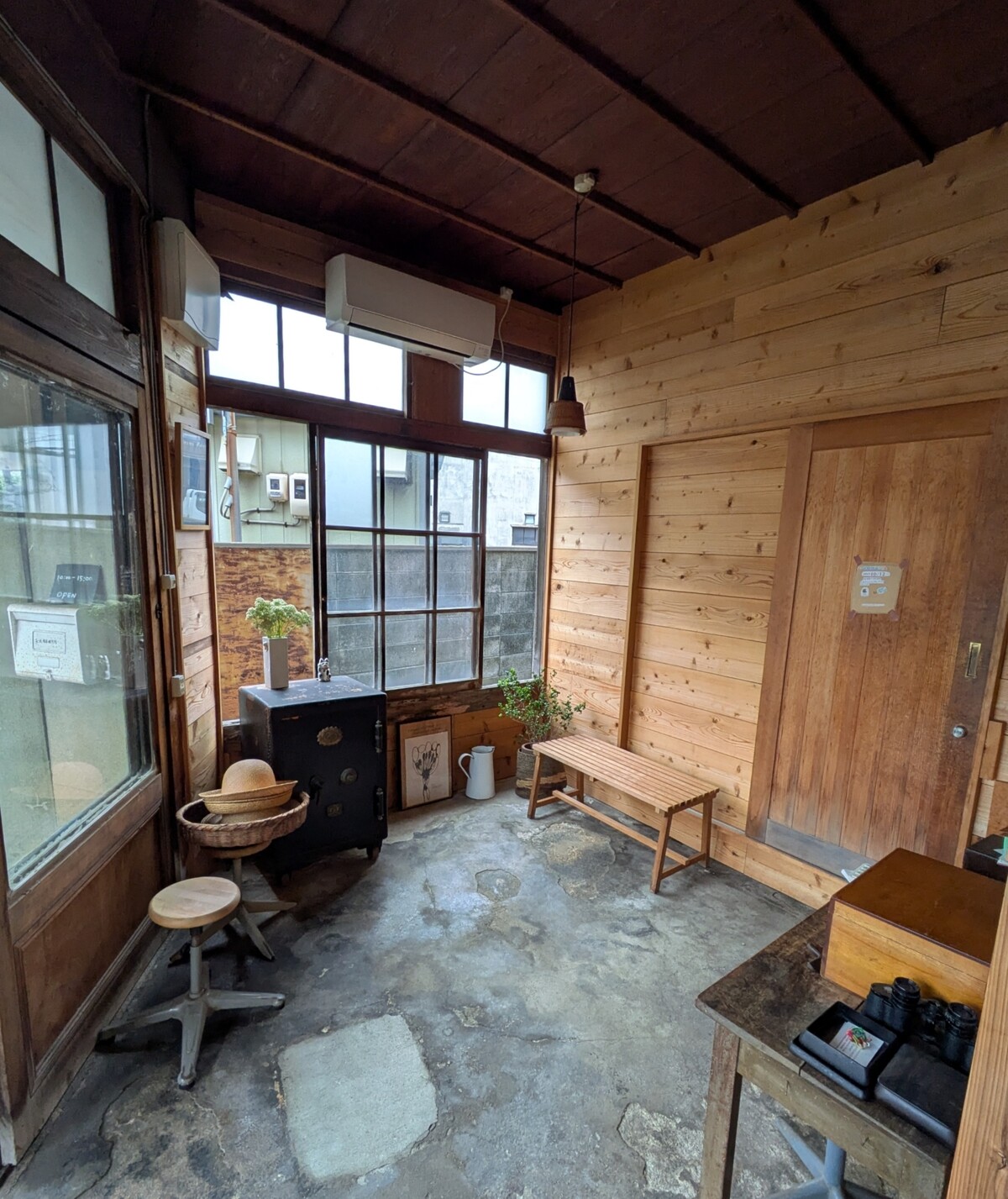 PXL_20251003_041641733