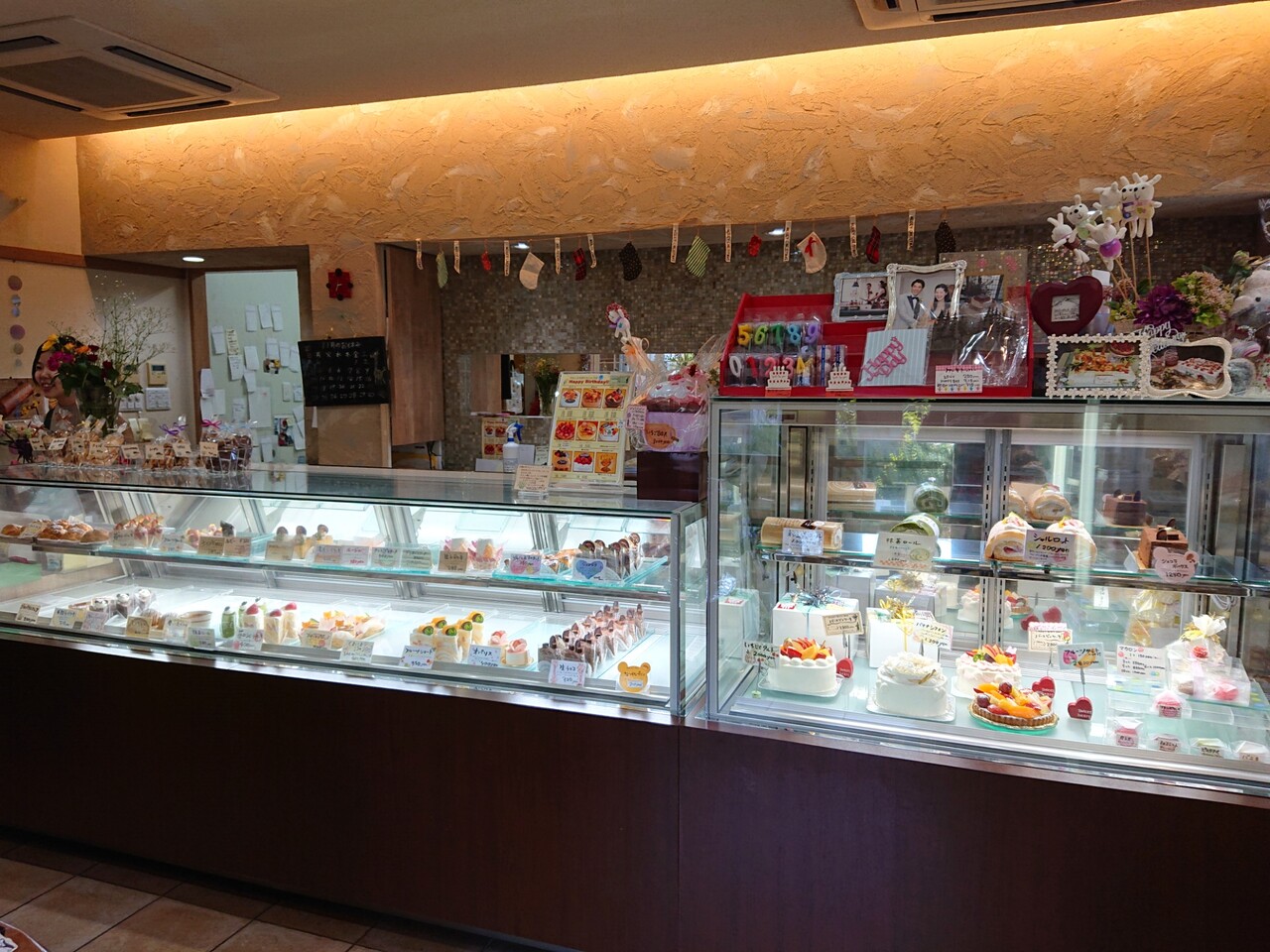 マロニエ洋菓子店 高松市 マユリ ナの暇つぶし 香川と福岡 食べ歩き マロニエ洋菓子店 高松市 マユリ ナの暇つぶし 香川と福岡 食べ歩き