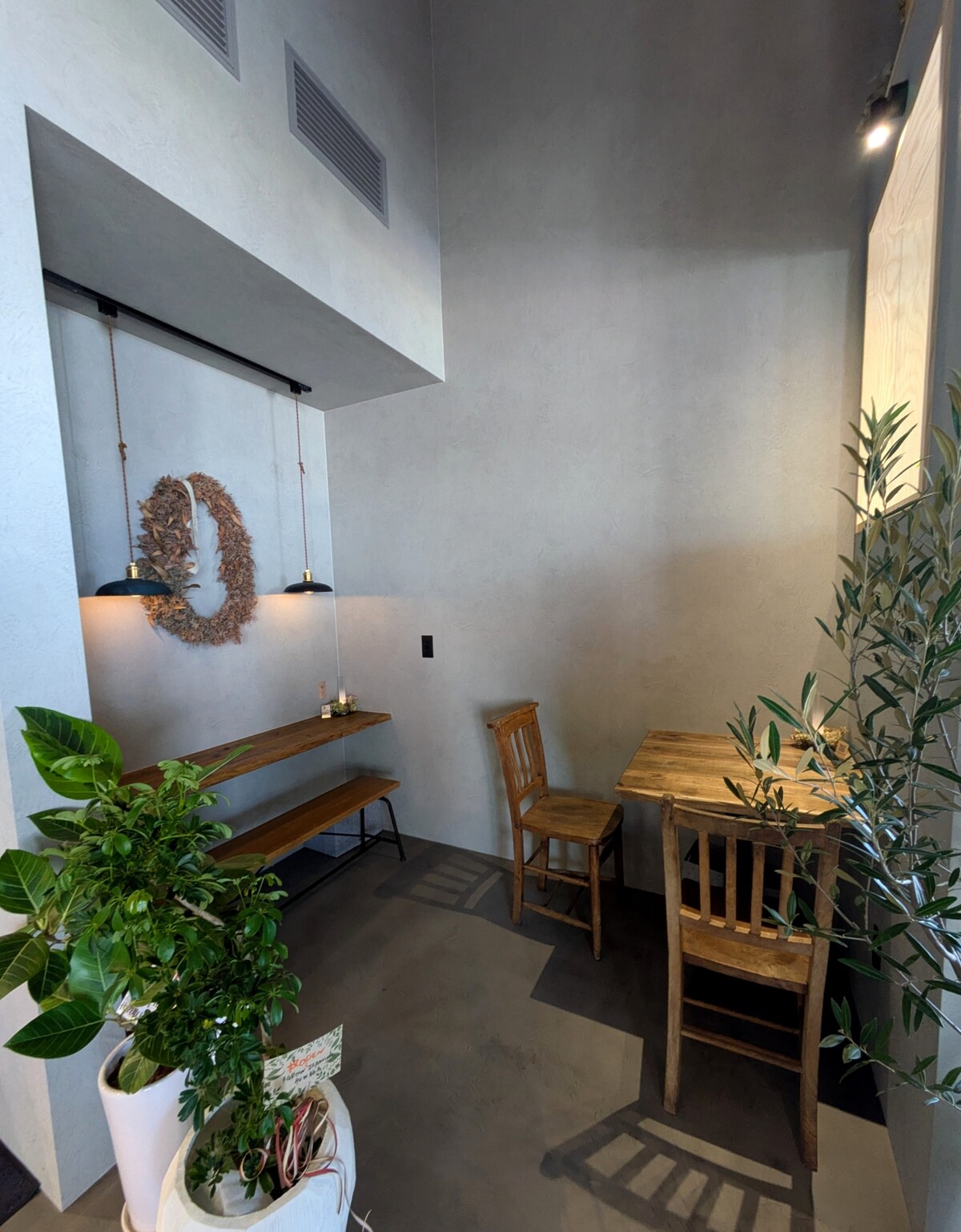 PXL_20251001_014330386