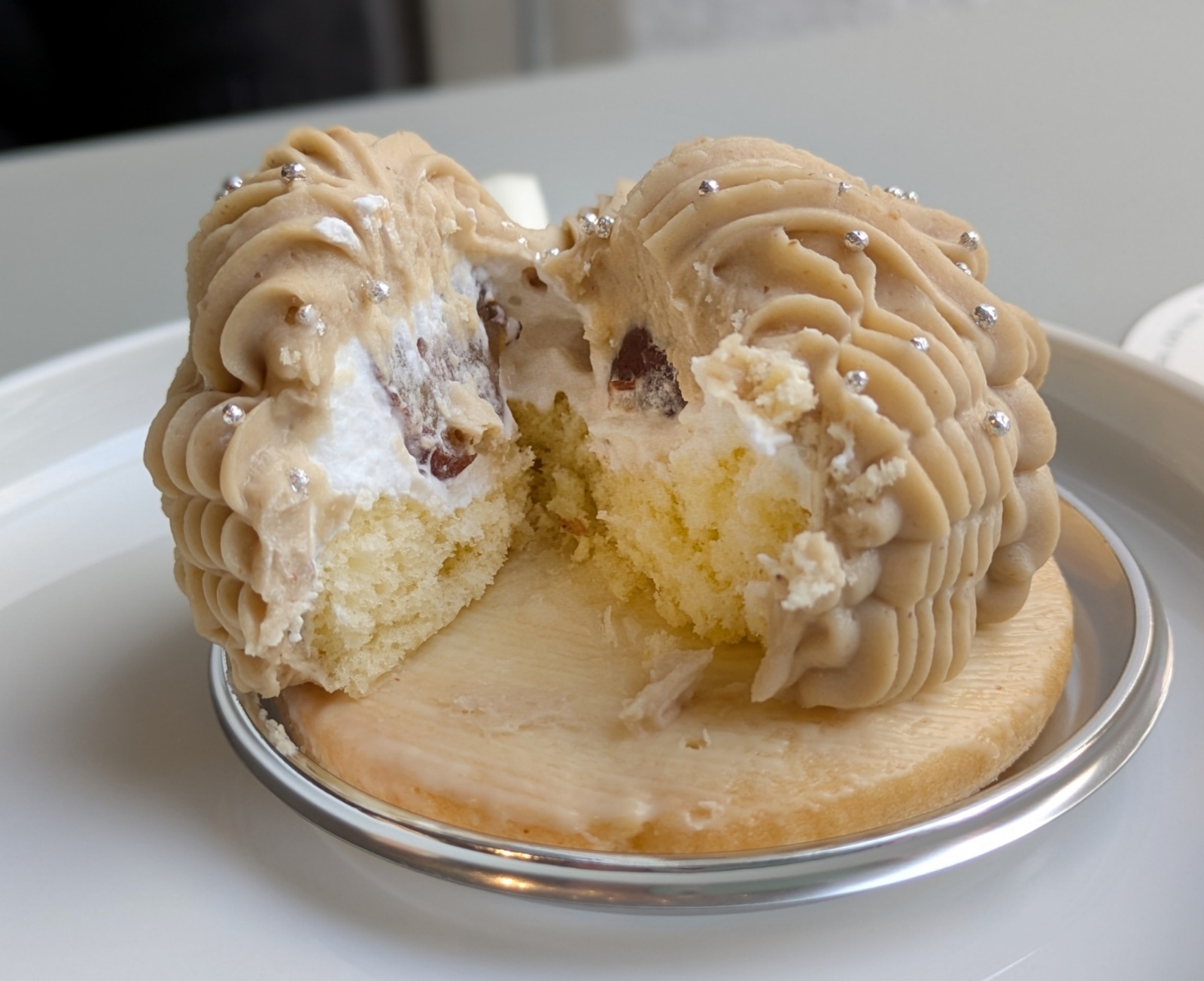 Polish_20251208_183523627