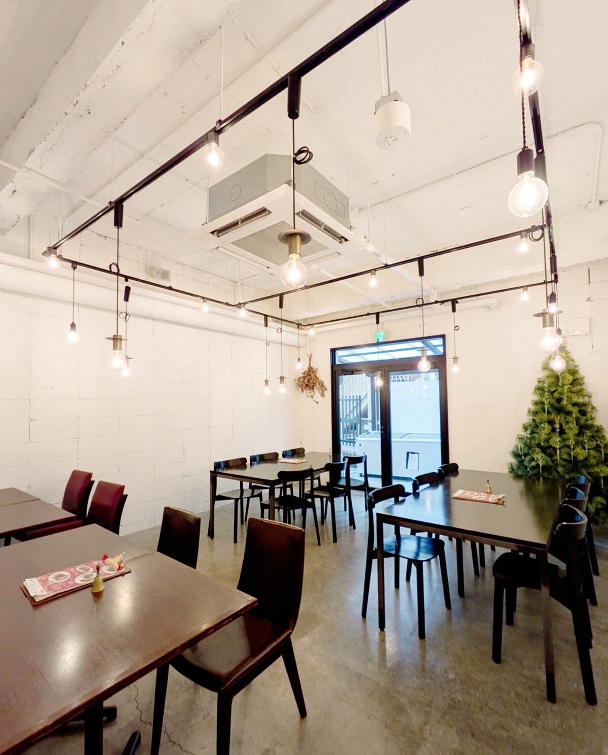 Polish_20251208_161512192