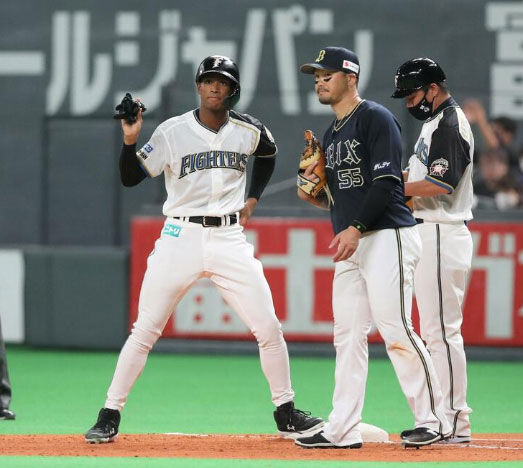 日本ハムファイターズ 田中幸雄 ユニフォーム クラシックレプリカユニフォーム OB展開の一般販売開始