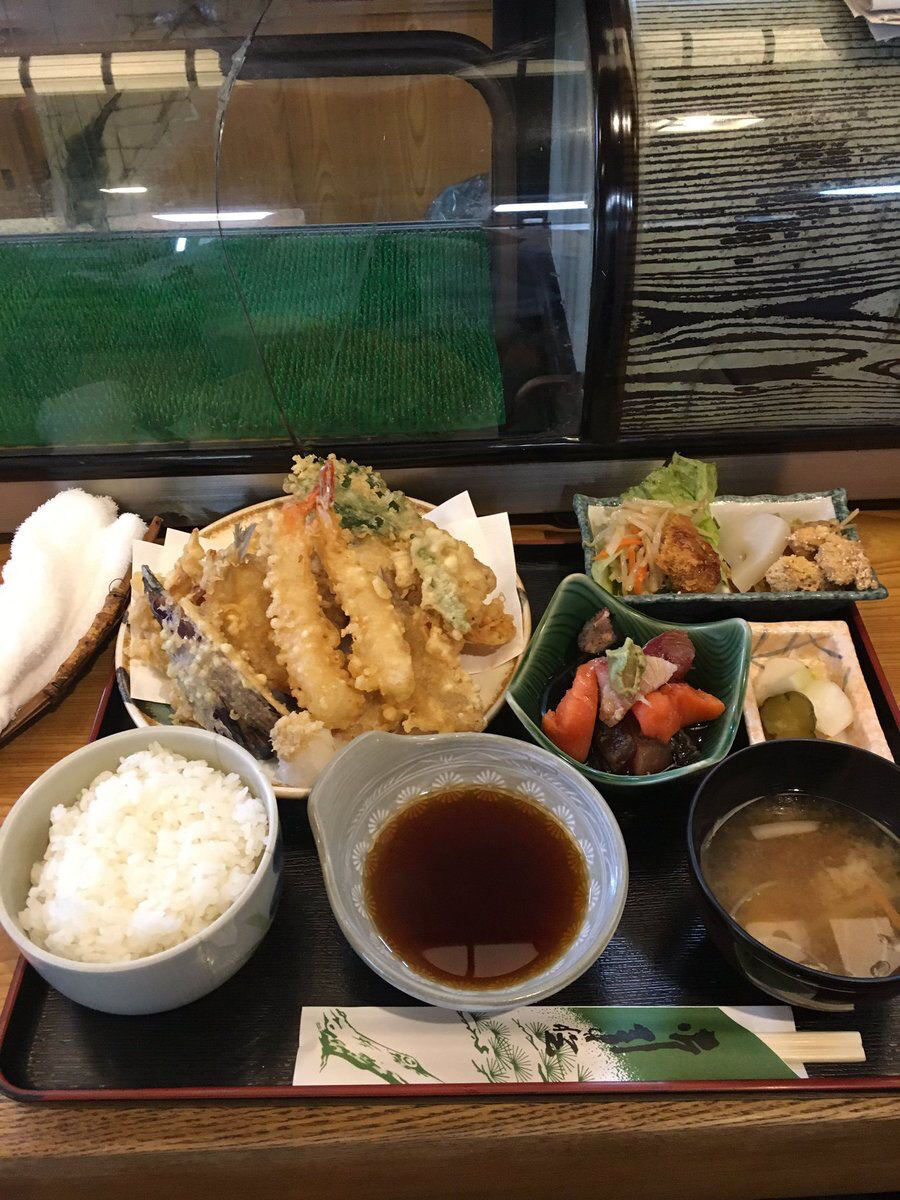 悲報 なんj民 このレベルの刺身定食に 出せて750円 と言い放つ なんj 野球をまとめてみたよ 悲報 なんj民 このレベルの刺身定食に 出せて750円 と言い放つ なんj 野球をまとめてみたよ