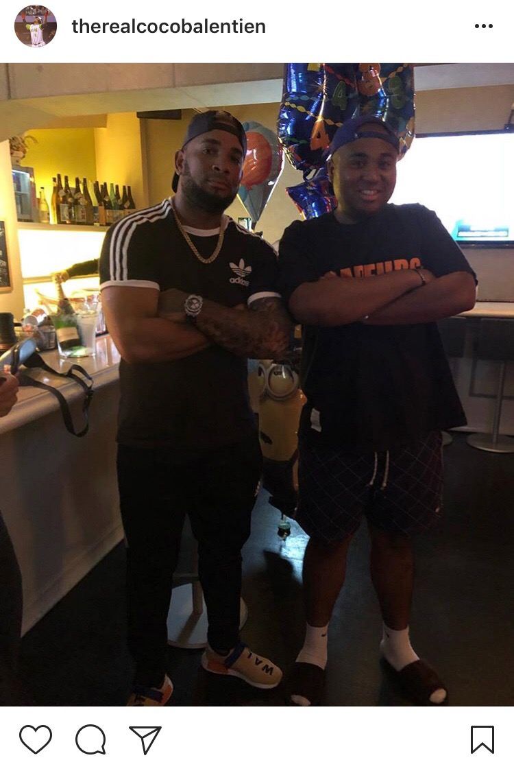 バレンティン なぜかアントニーと写真 なんj 野球をまとめてみたよ