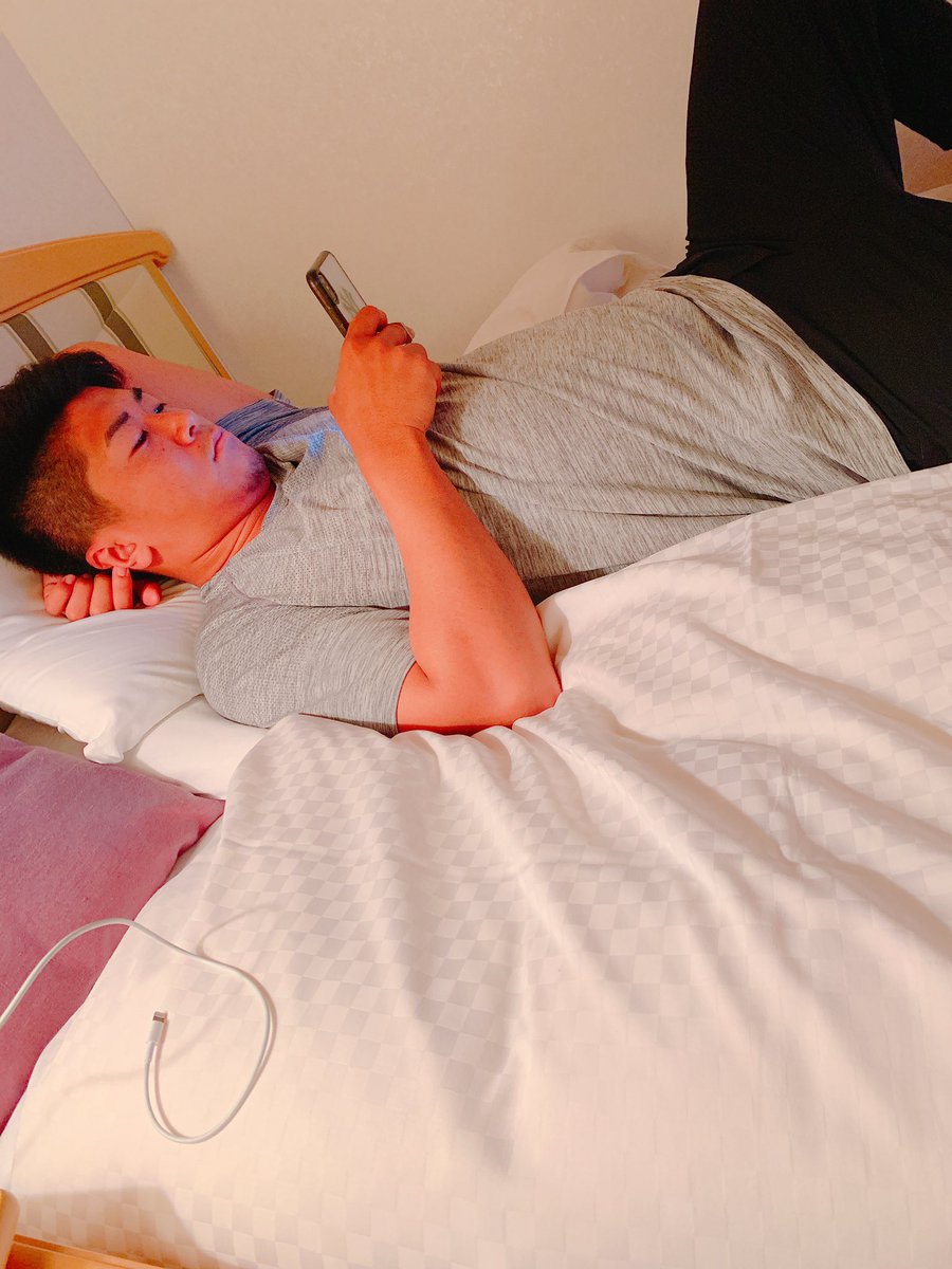 悲報 Dena今永 ベット写真が流出する 横浜denaベイスターズアンテナ