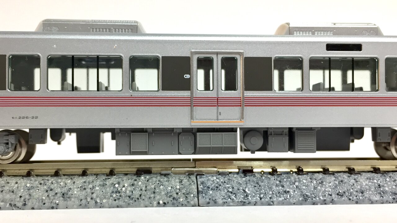 TOMIX JR 227系近郊形電車（98201/98202/98203） : KurekouPortal