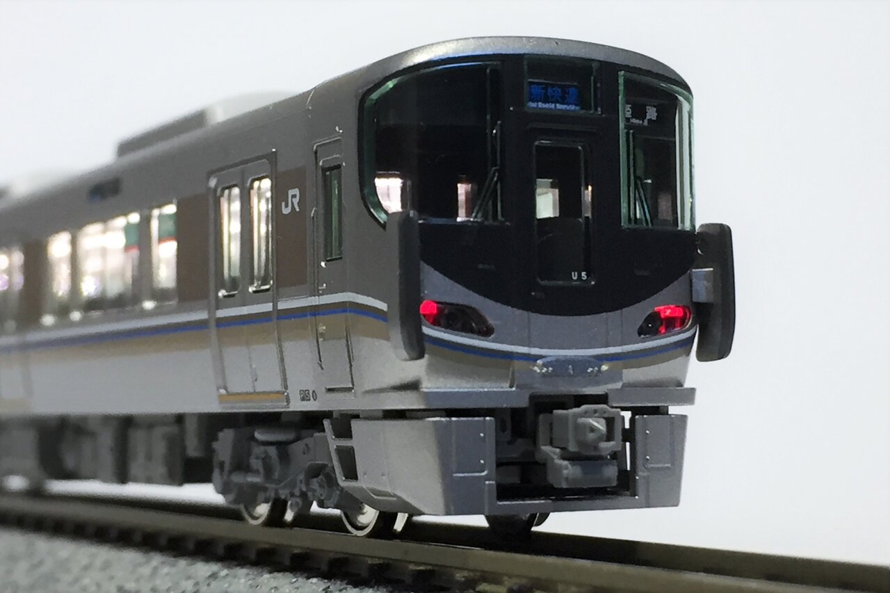 KATO 10-1440 225系100番台「新快速」 : KurekouPortal