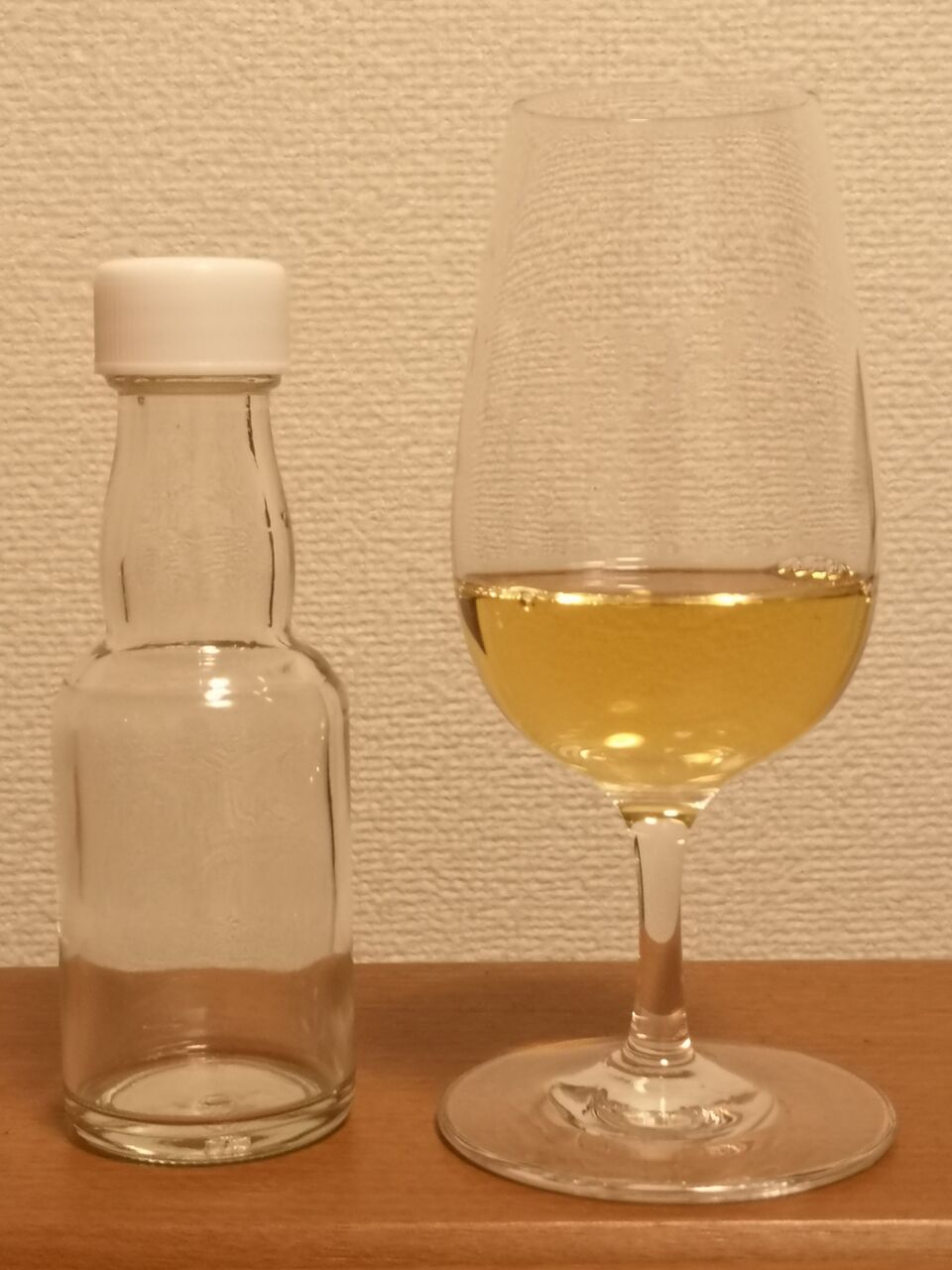 ガイアナ ダイアモンド 15年 2003-2018 For BAR Rum & Whisky ガイアナ ダイアモンド 15年 2003-2018 For BAR Rum & Whisky
