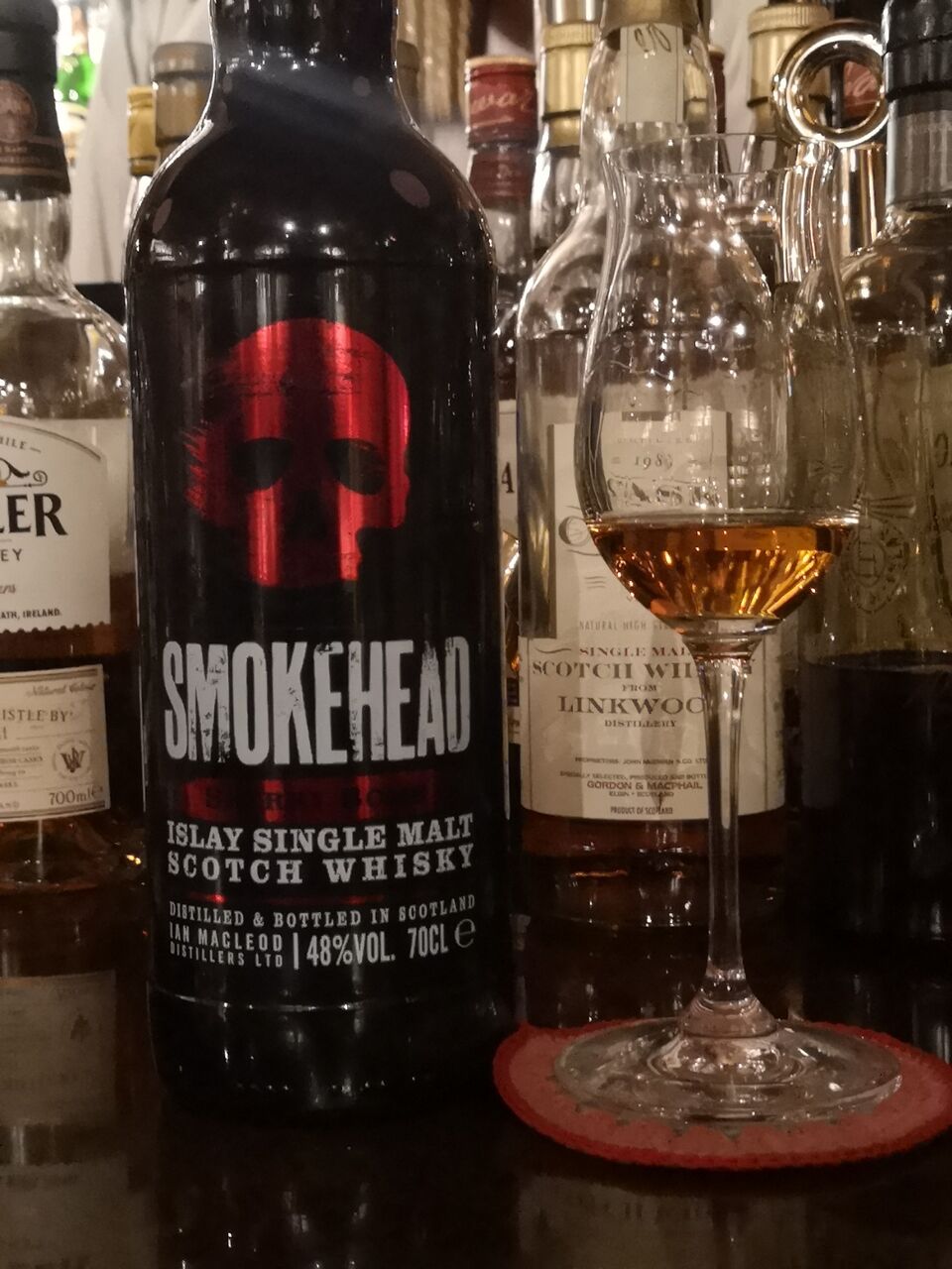 SMOKEHEAD Sherry Bomb 限定版 700ml 48% Amazon.co.jp: スモークヘッド ブラスト シェリーカスク