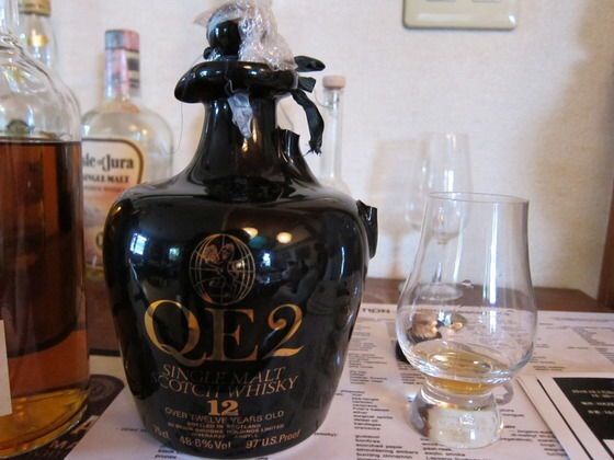 QE2 クイーンエリザベス2 1970年代後期流通 特級表記 49% : くり