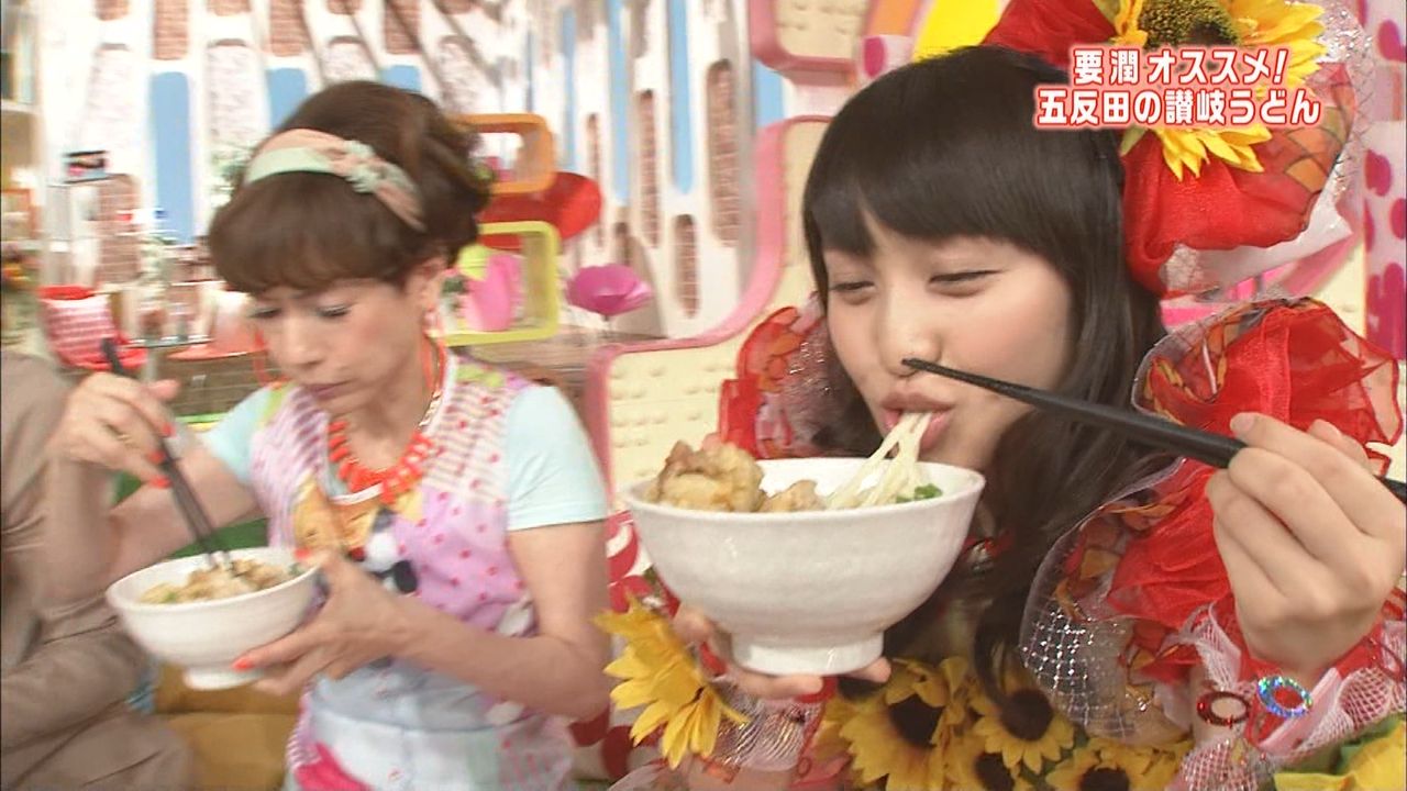 悲報 夏菜子の食べ方が相変わらず汚くディスられる 2ちゃんねるももクロ情報まとめブログ 悲報 夏菜子の食べ方が相変わらず汚くディスられる 2ちゃんねるももクロ情報まとめブログ