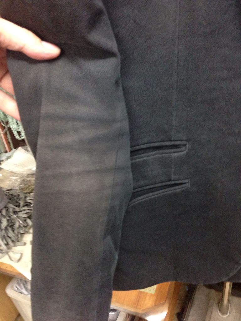 ポリエステルと綿の混紡のジャケット レース染色 洋服染め替えの栗田染色blog ポリエステルと綿の混紡のジャケット レース染色 洋服染め替えの栗田染色blog