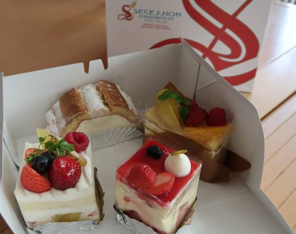 安定感あるセセシオンのケーキをにしむら珈琲でゲット セセシオン Session くろにゃんの孤高のグルメ だめだめダイエット