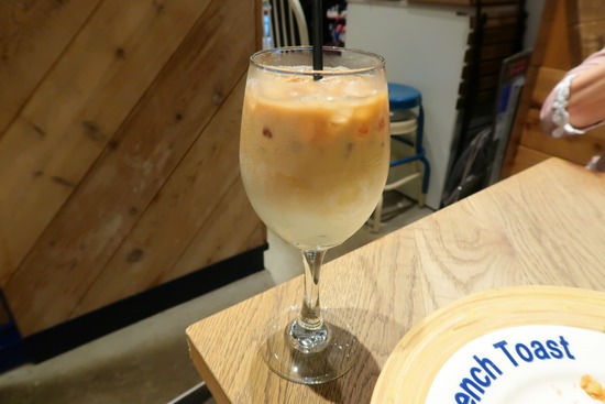 0400A8B5-CF2F-4292-A3DC-7CF711B28AAC