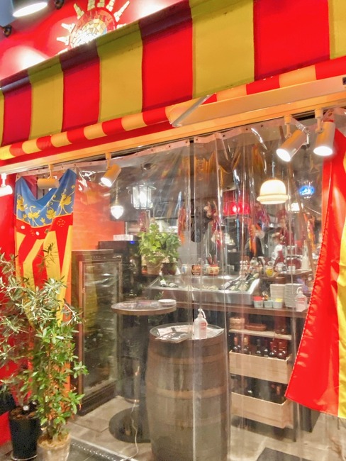 F1B77F42-DF21-472E-B59D-466F57C05FEC