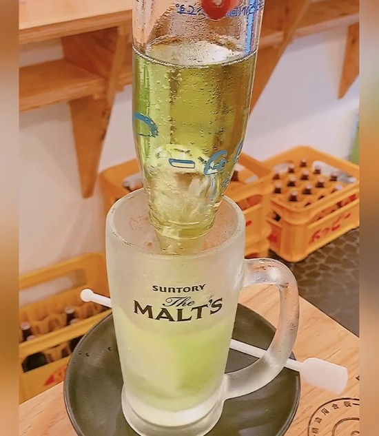 9BED65B0-C256-4801-9413-B5CFC8D6BF50