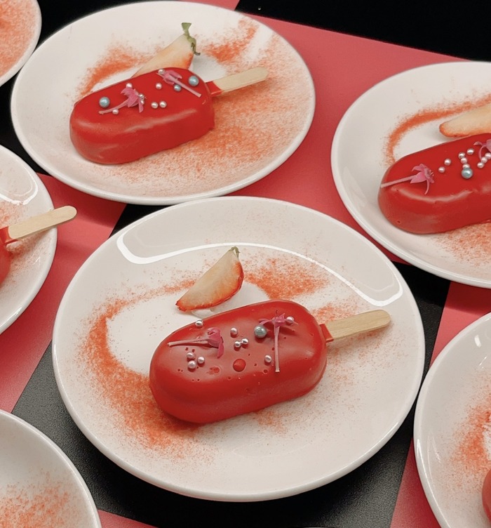 A9836CEF-1162-4595-A396-EA4EA2BD131A