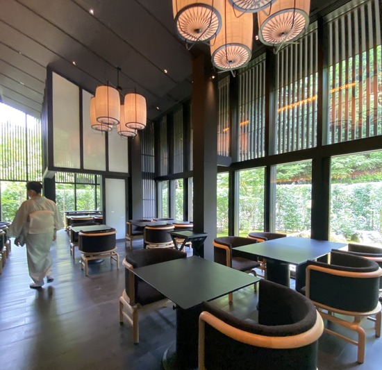 5454E867-5F87-453F-ACCC-0D7D8FC5DF41