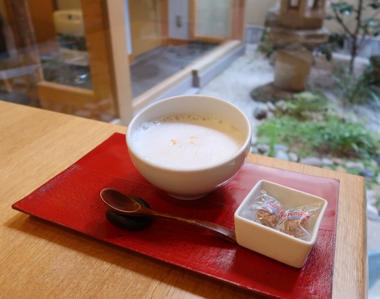 1C23775B-0AAD-45B0-A2A1-90AE3AB36863