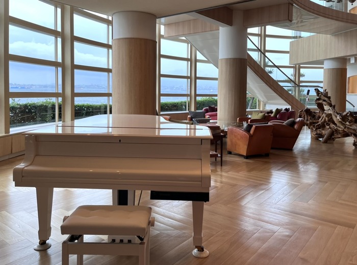 C6C1C622-B1D1-453B-89D1-9A132C2222CE