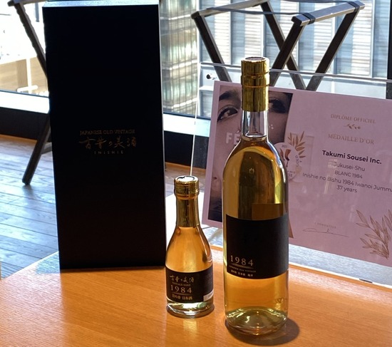 C3428089-C403-4478-96A1-FF6086EEFEB5