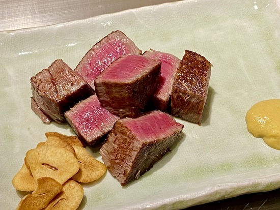 本物の神戸ビーフを食べるならココ ミシュラン6年連続一つ星の鉄板焼きステーキ 雪月花 本店 神戸 三宮 くろにゃんの孤高のグルメ だめだめダイエット