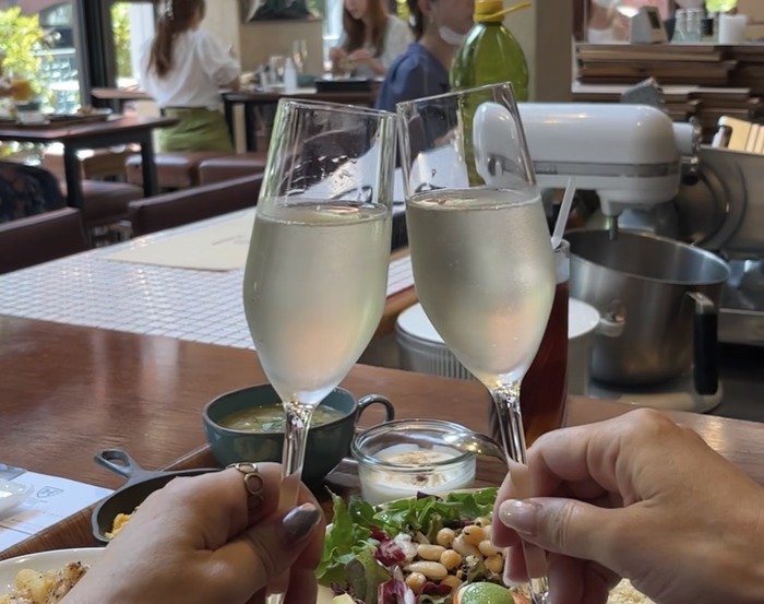 4CA31E76-98C6-403A-A167-AC060FCE3646