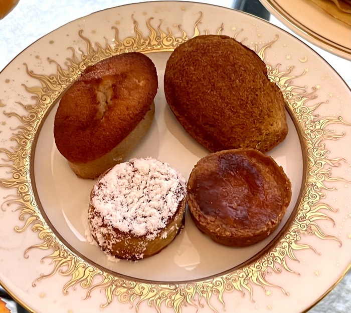 16DB1E5D-4F4C-4437-8B85-C3D025705B7D