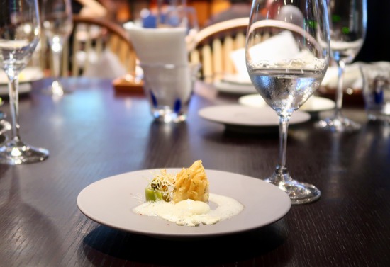 92720969-FA5B-476A-A103-615EF03F37F4