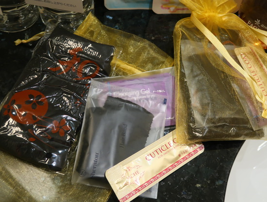 C811D882-53D5-408A-B96B-B698EC42408B