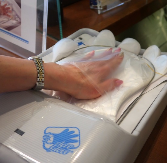 9B094ABA-81AC-417B-A24A-5CFBFA3D94E4