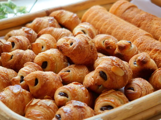 C9CF9A6C-DB8D-4481-9962-F09E17F33DED