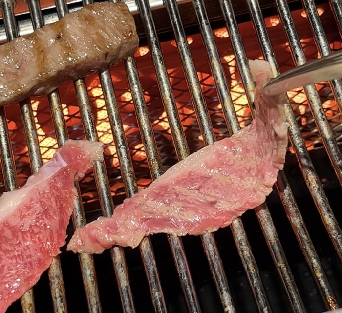 D2496AE5-4931-46B2-B052-75258F4B3AD4