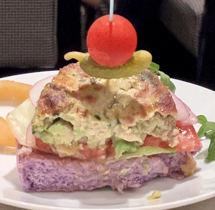 53CFBC11-2BB2-47E1-BF74-9D17AD864942