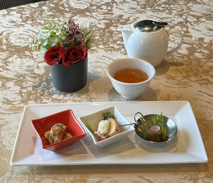 C7FA8DC1-6382-4139-974F-459563DFB8BB