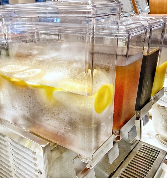 51AF4DFA-291F-4D15-B198-831C360E49B1